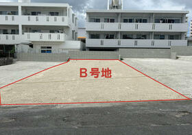 沖縄県那覇市字宇栄原