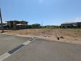山梨県韮崎市藤井町北下條