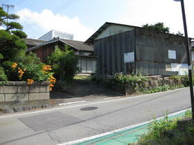 長野県東御市新屋