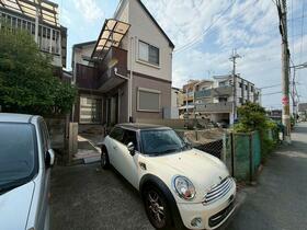 大阪府寝屋川市石津中町