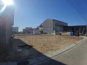 愛知県安城市桜井町高見
