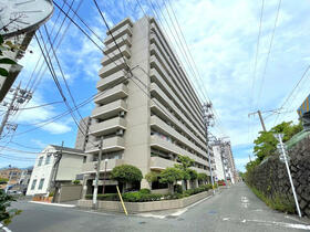 広島県呉市広本町１丁目