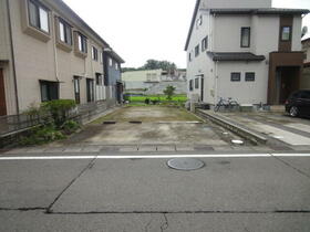 福島県二本松市油井字馬出町