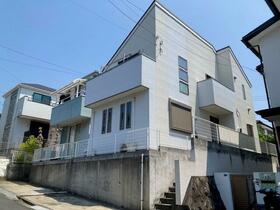 神奈川県横浜市金沢区富岡西４丁目