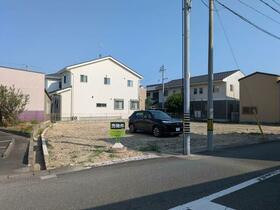 愛知県蒲郡市三谷町弥生１丁目