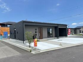 香川県高松市六条町