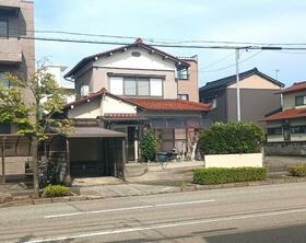 石川県金沢市三口新町１丁目