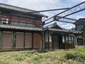 山梨県甲州市勝沼町上岩崎