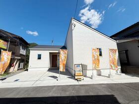 福岡県北九州市小倉南区湯川新町1丁目