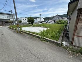 秋田県湯沢市千石町３丁目