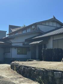 福岡県遠賀郡水巻町立屋敷３丁目