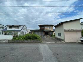 山形県米沢市万世町桑山