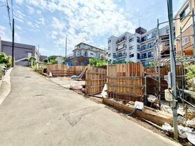 神奈川県横浜市港北区篠原東１丁目