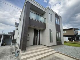 山形県米沢市万世町桑山