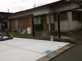 静岡県富士宮市小泉