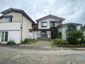 山形県鶴岡市井岡字塔の腰
