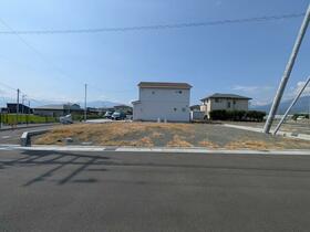 山梨県南アルプス市寺部