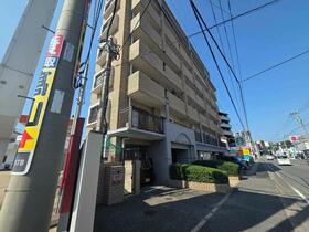 福岡県福岡市西区小戸３丁目
