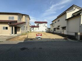 石川県金沢市大場町東
