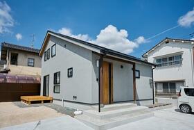 広島県東広島市高屋町中島