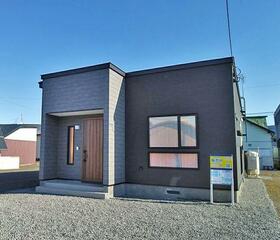 北海道空知郡上富良野町中町２丁目