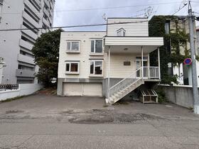 北海道札幌市中央区南十一条西１３丁目