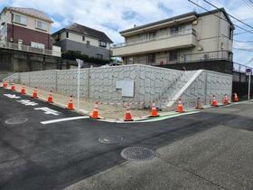 神奈川県横浜市鶴見区獅子ケ谷１丁目