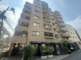 東京都渋谷区東１丁目