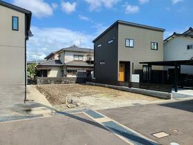 石川県金沢市八日市５丁目