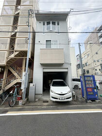 京都府京都市上京区中町通丸太町上る俵屋町