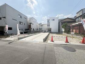 大阪府豊中市春日町３丁目