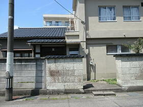 富山県富山市諏訪川原２丁目