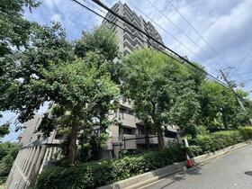 ファミールハイツ緑地公園