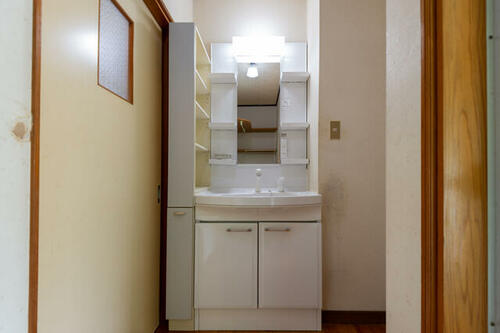 Image 12