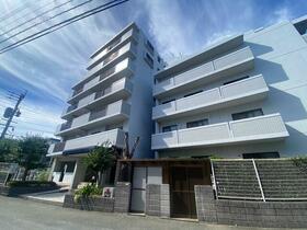 ヒューマンズ古賀