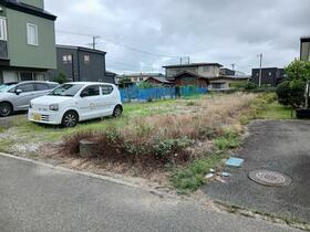秋田県秋田市飯島松根東町