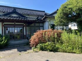 山形県鶴岡市長沼字宮前