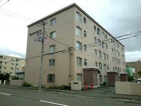 北海道札幌市白石区東札幌四条４丁目