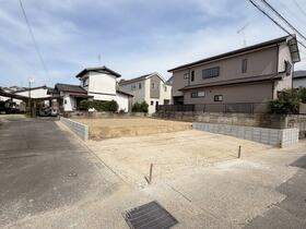 福岡県福岡市西区泉１丁目