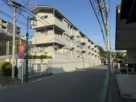 神奈川県横浜市保土ケ谷区新井町