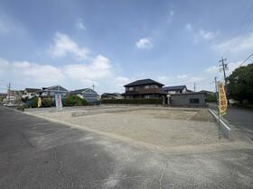 愛知県碧南市雨池町１丁目