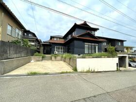 石川県小松市西軽海町３丁目