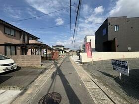 福岡県福岡市早良区野芥２丁目