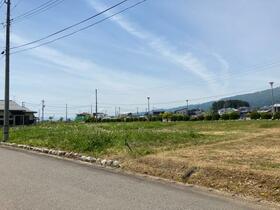 山形県西置賜郡白鷹町大字鮎貝字四季の郷