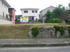 三重県名張市つつじが丘南８番町