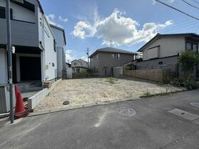 愛知県岩倉市南新町三反田