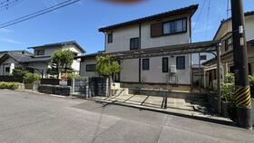 三重県鈴鹿市岸岡町