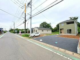 千葉県八街市八街ほ