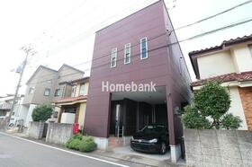 埼玉県坂戸市中富町