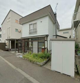北海道札幌市白石区北郷二条3丁目